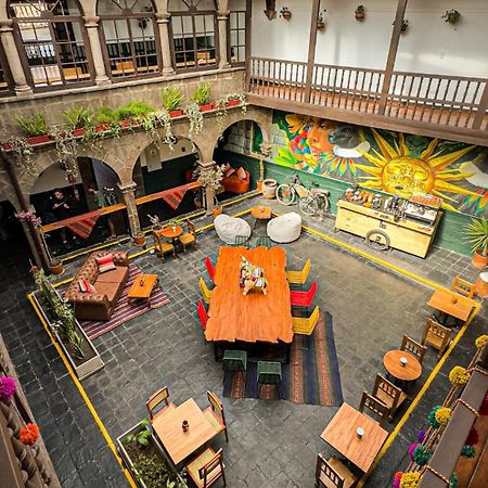 Black Llama Hostel Cuzco Buitenkant foto
